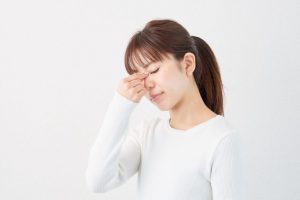 目のつらさ